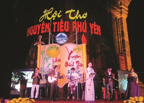 Vào dịp lễ Tết, tháp Nhạn là nơi tổ chức nhiều hoạt động văn hóa nghệ thuật quan trọng của người Chăm