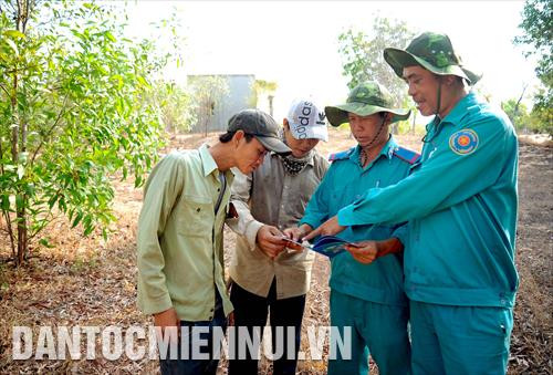 Tuyên truyền vận động người dân Bắc Bình (Bình Thuận) chung tay tham gia bảo vệ rừng.