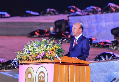 Bí thư Đảng ủy, Chủ tịch Hội đồng thành viên Tập đoàn Công nghiệp Than-Khoáng sản Việt Nam Lê Minh Chuẩn phát biểu tại buổi lễ. Ảnh: Ảnh: Trọng Đạt - TTXVN