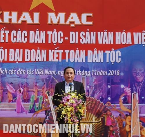 Bí thư Trung ương Đảng, Chủ tịch Ủy ban Trung ương MTTQ Việt Nam Trần Thanh Mẫn phát biểu tại buổi lễ. Ảnh: Nam Sương