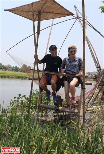 Chợ quê cầu ngói Thanh Toàn ảnh 12