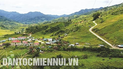 Toàn cảnh xã Ngọc Linh, huyện Đắk Glei hôm nay. Ảnh: Anh Thành Đạt - TTXVN