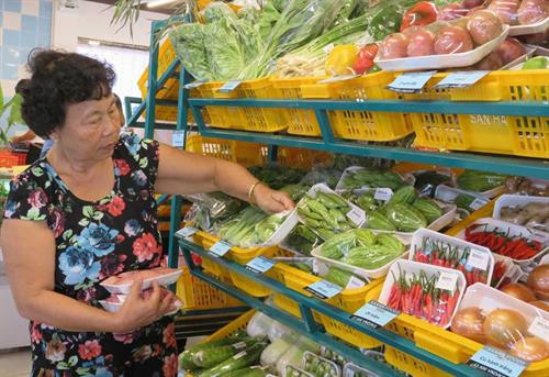 Các doanh nghiệp kinh doanh thương mại chủ lực trên địa bàn tỉnh đã lên kế hoạch tạm trữ hàng hóa phục vụ tết. Nguồn: Báo Long An online