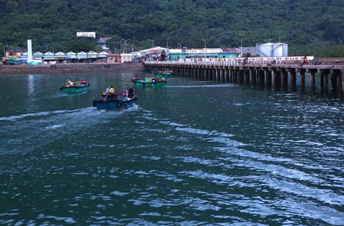 Cảng biển Bến Đầm, Côn Đảo.