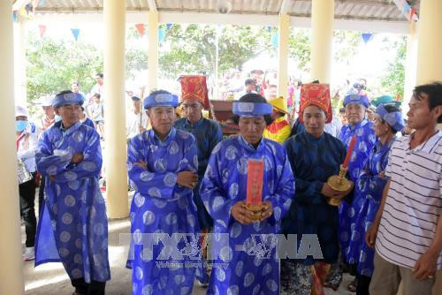 Nghi lễ cung thỉnh các vị thần, cầu an, cầu siêu, lễ chánh tế Nam Hải Đại Tướng Quân. Ảnh: Lê Sen - TTXVN Nghi lễ cung thỉnh các vị thần, cầu an, cầu siêu, lễ chánh tế Nam Hải Đại Tướng Quân. Ảnh: Lê Sen - TTXVN