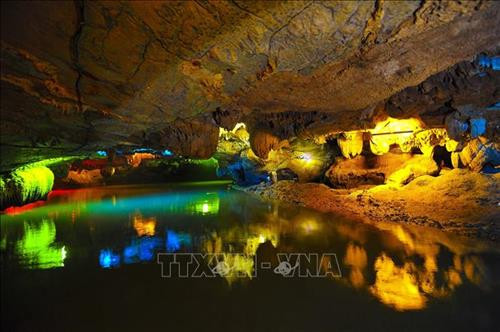 Động Thiên Hà - "Chốn thần tiên” trong di sản Tràng An ảnh 8 Động Thiên Hà - "Chốn thần tiên” trong di sản Tràng An ảnh 8