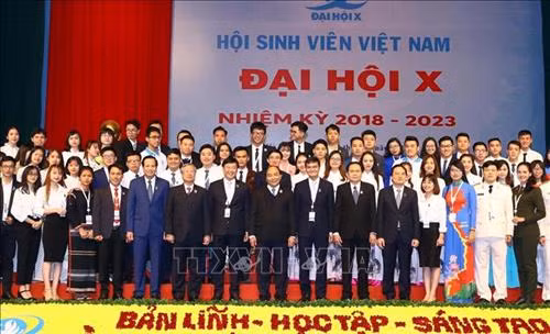 Thủ tướng Nguyễn Xuân Phúc và các đại biểu tại Đại hội. Ảnh: Thống Nhất –TTXVN
