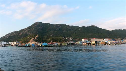 Đảo Bình Ba hiện là một điểm đến còn hoang sơ, có những bãi tắm đẹp, phong cảnh kỳ thú Đảo Bình Ba hiện là một điểm đến còn hoang sơ, có những bãi tắm đẹp, phong cảnh kỳ thú