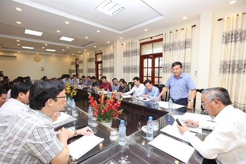 Một số hình ảnh về Đoàn kiểm tra, đánh giá Chương trình phối hợp phát triển chuỗi cung cấp rau, thịt cho thành phố Hà Nội tại tỉnh Hà Nam.