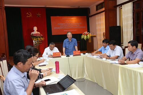 Lãnh đạo thành phố Hà Nội làm việc với Ban điều phối Chương trình phối hợp phát triển chuỗi cung ứng rau, thịt an toàn cho thành phố Hà Nội.