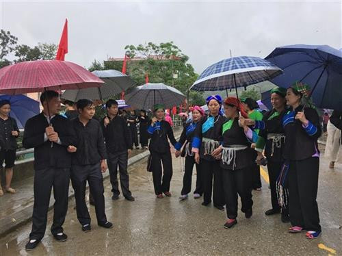 Đậm đà bản sắc Chợ tình phong lưu Bảo Lạc ảnh 2