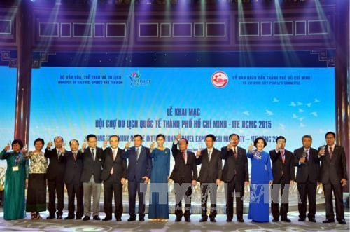 Khai mạc Hội chợ du lịch quốc tế Thành phố Hồ Chí Minh lần thứ 11 ảnh 1