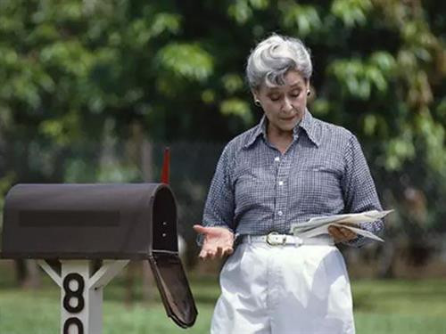 Các nguy cơ và dấu hiệu cảnh báo ung thư buồng trứng chị em cần biết ảnh 1 Các nguy cơ và dấu hiệu cảnh báo ung thư buồng trứng chị em cần biết ảnh 1