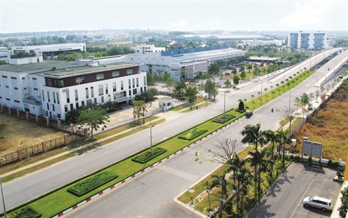 Thành phố Hồ Chí Minh luôn duy trì tốc độ tăng trưởng kinh tế cao, liên tục thu hút đầu tư, tạo nguồn thu cho ngân sách và giải quyết các vấn đề xã hội