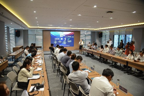 Ra mắt chuỗi hoạt động Ready for Next 2022 ảnh 1