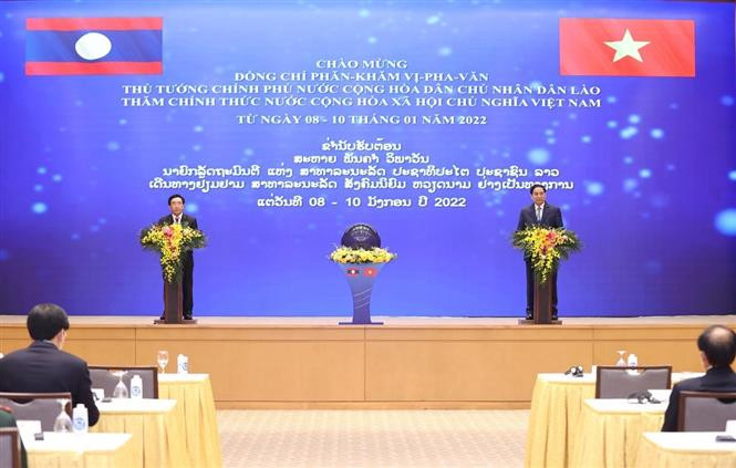 Thủ tướng Phạm Minh Chính và Thủ tướng Lào Phankham Viphavanh đồng chủ trì Lễ phát động Năm Đoàn kết Hữu nghị Việt Nam - Lào, Lào - Việt Nam 2022. Ảnh: Dương Giang - TTXVN Thủ tướng Việt Nam và Thủ tướng Lào đồng chủ trì Lễ phát động Năm Đoàn kết Hữu nghị Việt Nam-Lào, Lào-Việt Nam 2022 ảnh 4