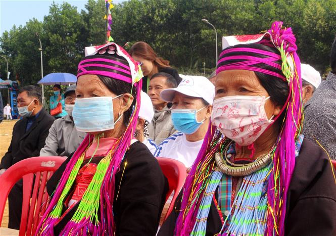 Đồng bào Dao xã Hải Sơn, thành phố Móng Cái tham gia các hoạt động tại Ngày hội văn hóa, thể thao và du lịch xã Hải Sơn. Ảnh: Thanh Vân - TTXVN Ngày hội Văn hóa các dân tộc các xã biên giới Bình Liêu, thành phố Móng Cái (Quảng Ninh) ảnh 4