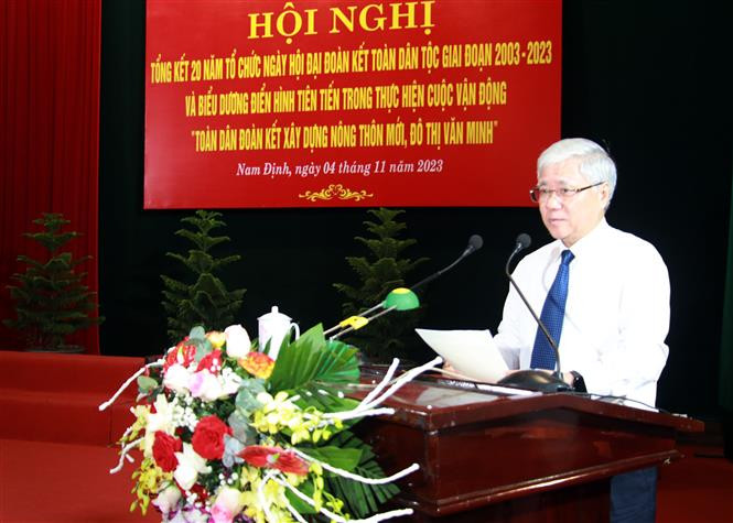 Bí thư Trung ương Đảng, Chủ tịch Ủy ban Trung ương Mặt trận Tổ quốc Việt Nam Đỗ Văn Chiến phát biểu tại hội nghị. Ảnh: Nguyễn Lành - TTXVN Phát huy sức mạnh khối đại đoàn kết toàn dân tộc ảnh 1
