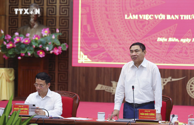 Bí thư Tỉnh ủy Điện Biên Trần Quốc Cường phát biểu tại buổi làm việc. Ảnh: Xuân Tư - TTXVN vna_potal_bo_truong_bo_thong_tin_va_truyen_thong_lam_viec_voi_tinh_dien_bien_7654073.jpg