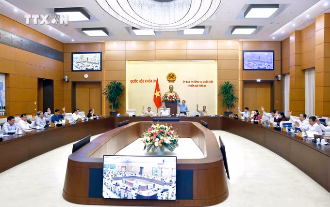 vna_potal_ubtv_quoc_hoi_xem_xet_sap_xep_don_vi_hanh_chinh_cap_huyen_cap_xa_giai_doan_2023_–_2025_cua_12_tinh_7703089.jpg