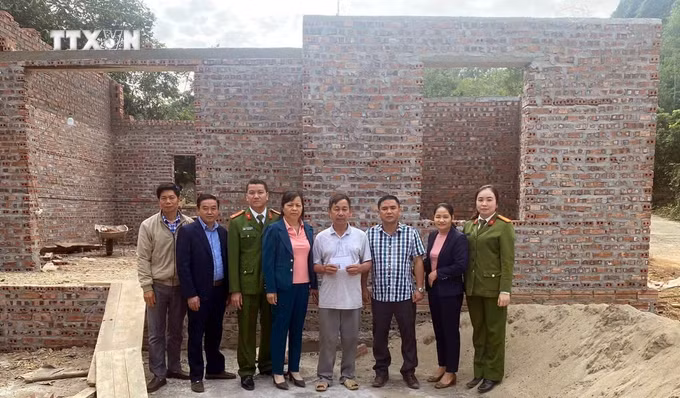 vna_potal_tuyen_quang_xoa_nha_tam_nha_dot_nat_cho_hon_7000_ho_ngheo_7762841.jpg