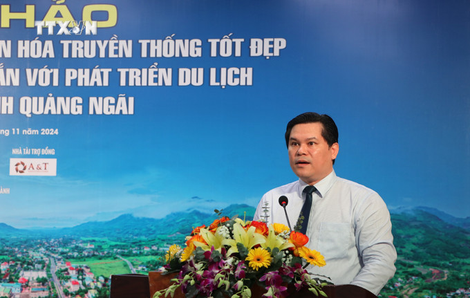 Phó Chủ tịch UBND tỉnh Quảng Ngãi Trần Phước Hiền phát biểu tại hội thảo. Ảnh: Đinh Hương - TTXVN vna_potal_quang_ngai_bao_ton_phat_huy_van_hoa_truyen_thong_cac_dan_toc_gan_voi_phat_trien_du_lich_7719546.jpg