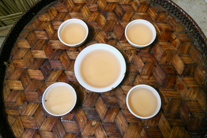 Bia Hà Nhì ngon nhất khi được ủ từ 1 đến 2 tháng. Ảnh: Hải Ly IMG_5736.jpg