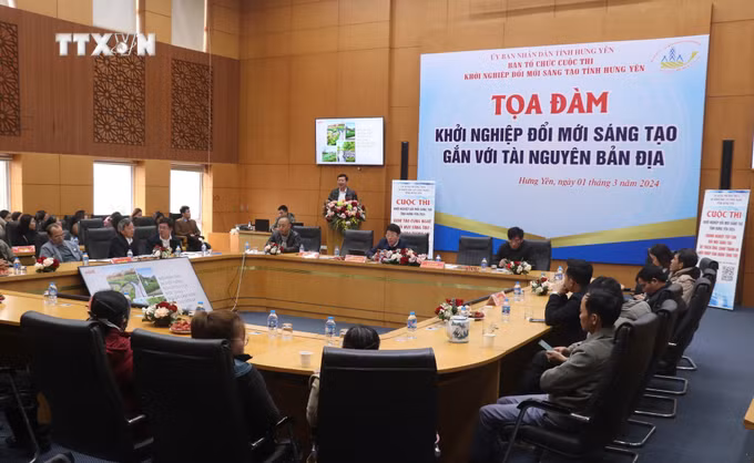 vna_potal__hung_yen_to_chuc_toa_dam_“khoi_nghiep_doi_moi_sang_tao_gan_voi_tai_nguyen_ban_dia”_7250057.jpg