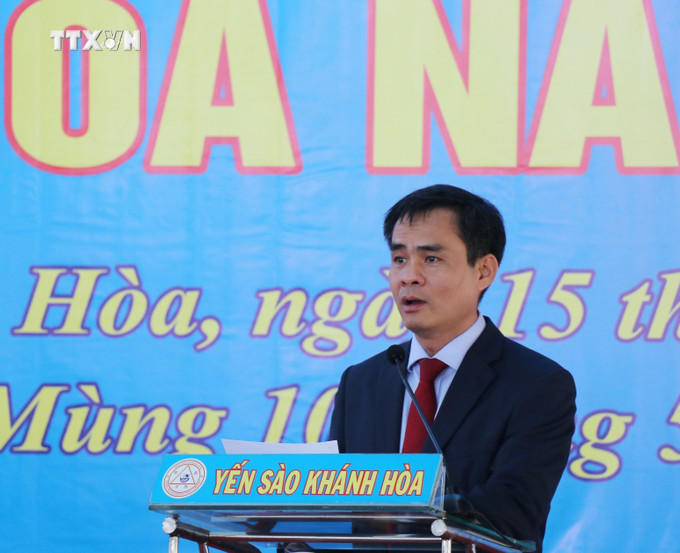 Ông Nguyễn Thanh Hải - Tổng Giám đốc Công ty Yến sào Khánh Hòa phát biểu. Ảnh: Đặng Tuấn - TTXVN vna_potal_khanh_hoa_gio_to_nganh_nghe_yen_sao_7432068.jpg