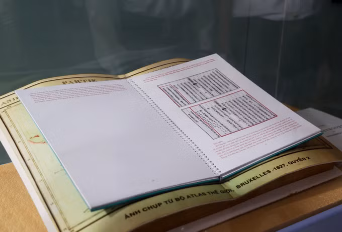 4-truong sa-hong dat.jpg