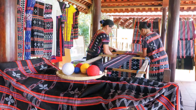 4-A Luoi-Thua Thien Hue.JPG
