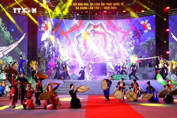 vna_potal_khai_mac_le_hoi_van_hoa_du_lich_am_thuc_quoc_te_ha_giang_lan_thu_nhat_nam_2024_7297509.jpg