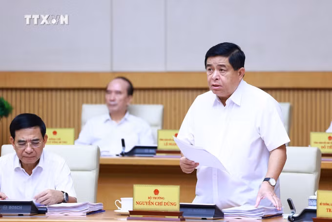 vna_potal_thu_tuong_chu_tri_phien_hop_chinh_phu_thuong_ky_thang_6_nam_2024__7468222.jpg