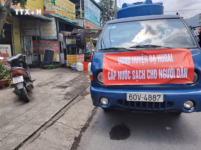 vna_potal_tram_cap_nuoc_da_m’ri_lam_dong_hoat_dong_tro_lai_nguoi_dan_da_co_nuoc_sinh_hoat__7331296.jpg