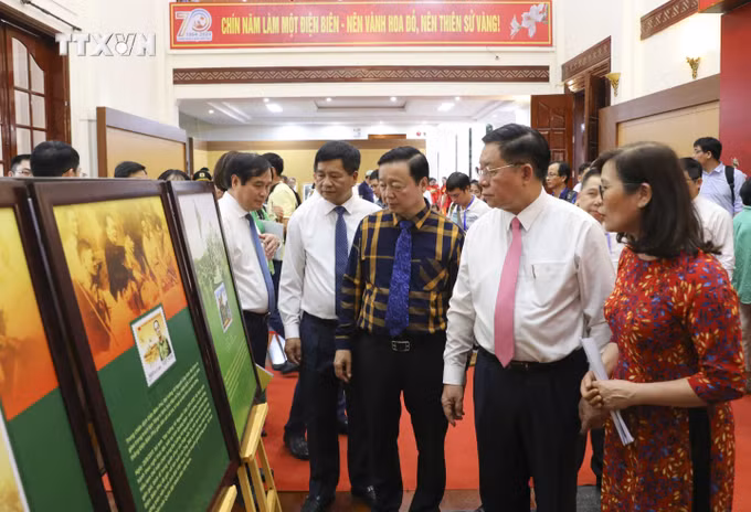 vna_potal_70_nam_chien_thang_dien_bien_phu_khai_truong_trung_tam_bao_chi__7360565.jpg