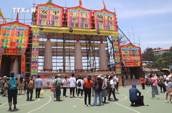 vna_potal_le_hoi_banh_bao_truong_chau_hong_kong_trung_quoc_nam_2024_7377788.jpg