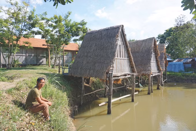 6-kbang-du lich cong dong-hong diep.JPG