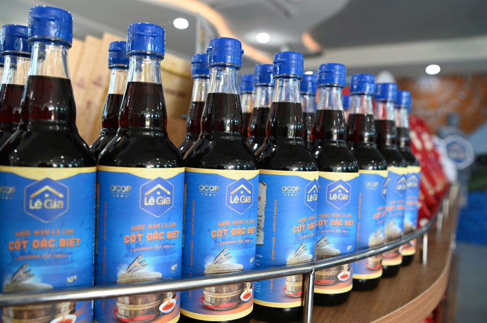 Nước mắm Lê Gia - sản phẩm OCOP 5 sao quốc gia của Thanh Hóa | Báo ảnh Dân  tộc và Miền núi