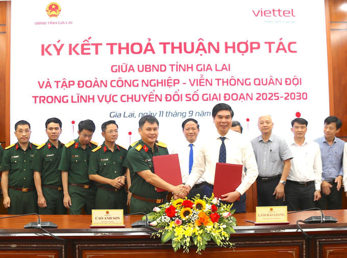 Lễ ký kết thỏa thuận hợp tác giữa UBND tỉnh Gia Lai và Tập đoàn Viettel. gia-lai-viettel.jpg