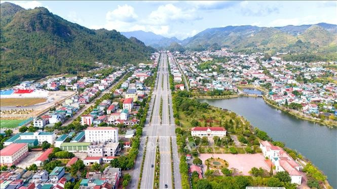 Diện mạo đô thị của Lai Châu sau hơn 21 năm chia tách, thành lập tỉnh. Ảnh: Việt Dũng/TTXVN lai-chau1.jpg