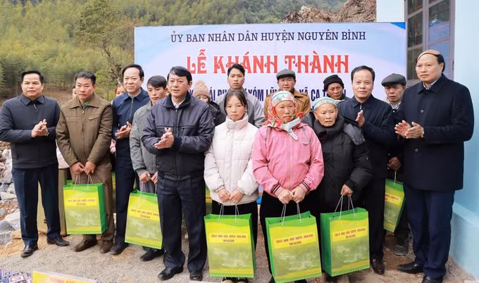 potal-cao-bang-khanh-thanh-2-khu-tai-dinh-cu-cho-cac-ho-thiet-hai-nang-sau-bao-yagi-7781410.jpg