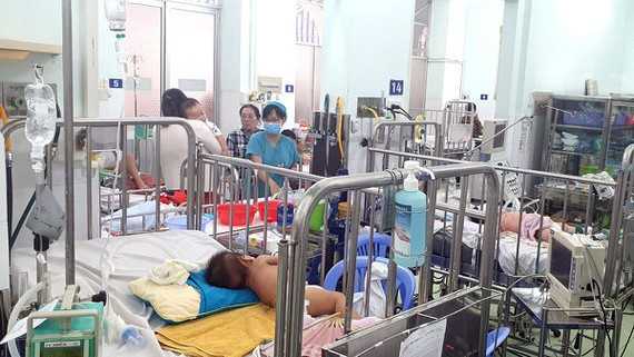 Hướng dẫn các bệnh viện sử dụng thuốc thay thế trong điều trị bệnh tay chân miệng