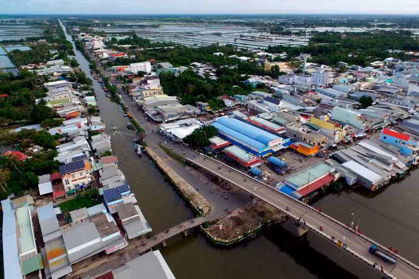 Một góc thị trấn Vĩnh Thuận (huyện Vĩnh Thuận, Kiên Giang). Ảnh An Hiếu