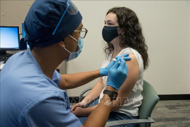 Phân tích cho thấy vaccine mRNA có thể phòng COVID-19 hiệu quả - Hàn Quốc sẽ sản xuất đại trà kháng thể điều trị COVID-19 trong tháng 9