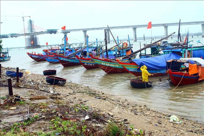 Thực hiện nghiêm Công điện của Thủ tướng Chính phủ về ứng phó với bão số 2