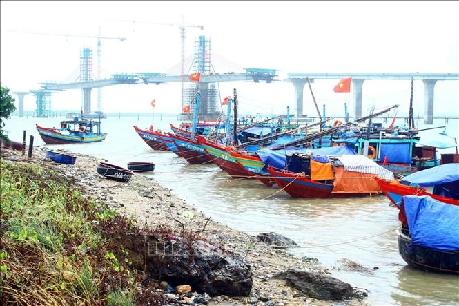 Ứng phó với bão số 2: Nghệ An rà soát phương án sơ tán, di dời dân cư ra khỏi vùng nguy hiểm