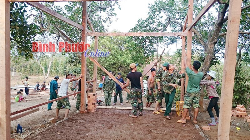 Bình Phước xóa nhà tạm, giúp đồng bào thiểu số vùng biên ổn định đời sống