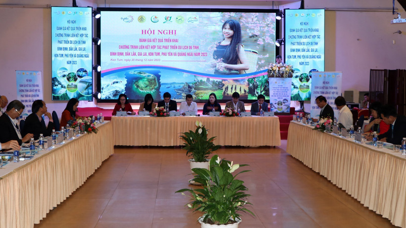 Kỳ vọng sản phẩm du lịch độc đáo khi "rừng và biển liên kết"