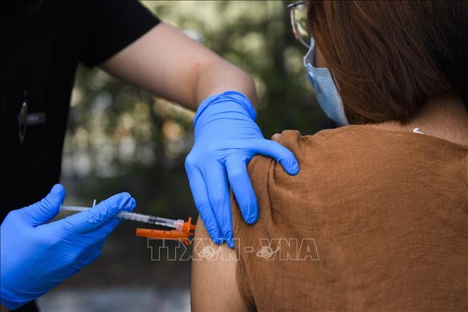 WHO đánh giá khả năng mắc các vấn đề về thính giác sau khi tiêm vaccine ngừa COVID-19