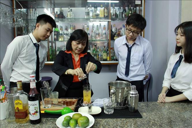 Tuyển sinh đại học, cao đẳng 2021: Lựa chọn ngành nghề bắt nhịp với nhu cầu thị trường
